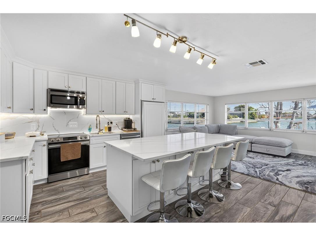 29 SE 10th Avenue Cape Coral FL 33990 2026013902 image35