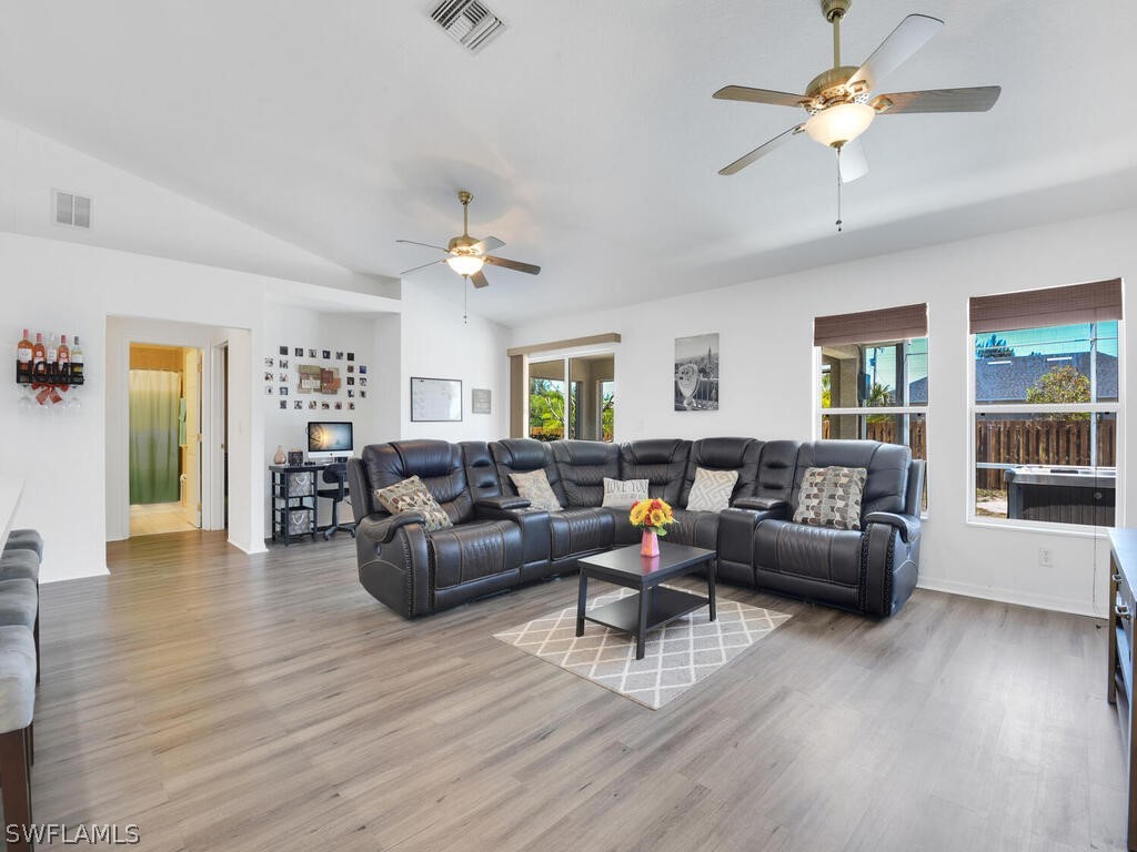 29 SW 24th Place Cape Coral FL 33991 222086400 image1