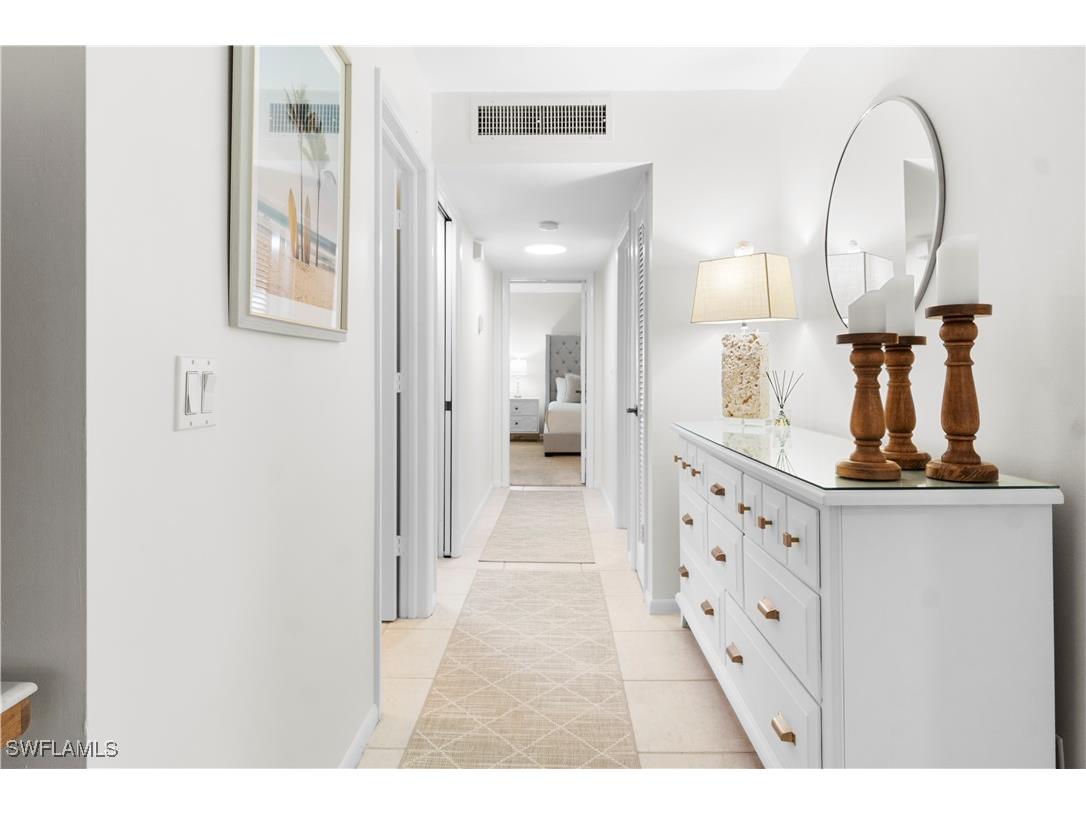 290 4th Street S #202 Naples FL 34102 225045424 image9