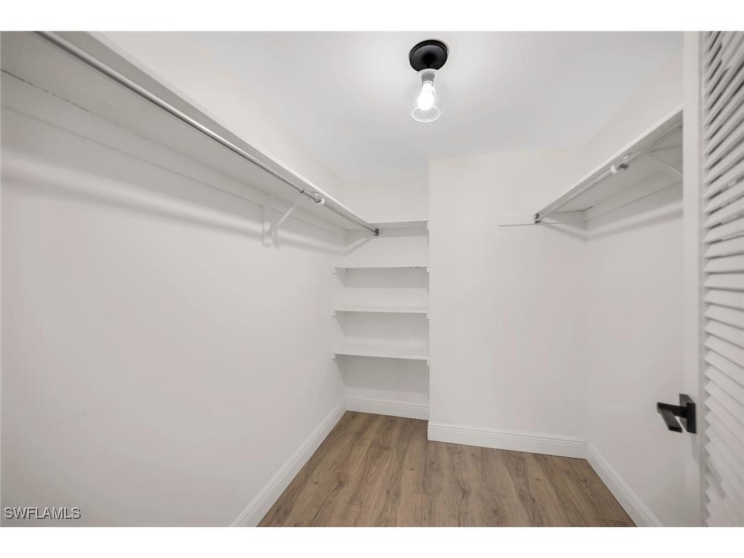 290 Banyan Boulevard #290 Naples FL 34102 225059300 image20