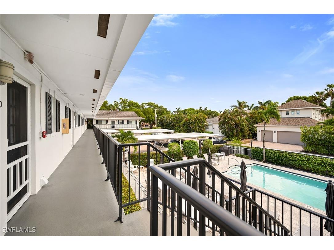 290 Banyan Boulevard #290 Naples FL 34102 225059300 image27