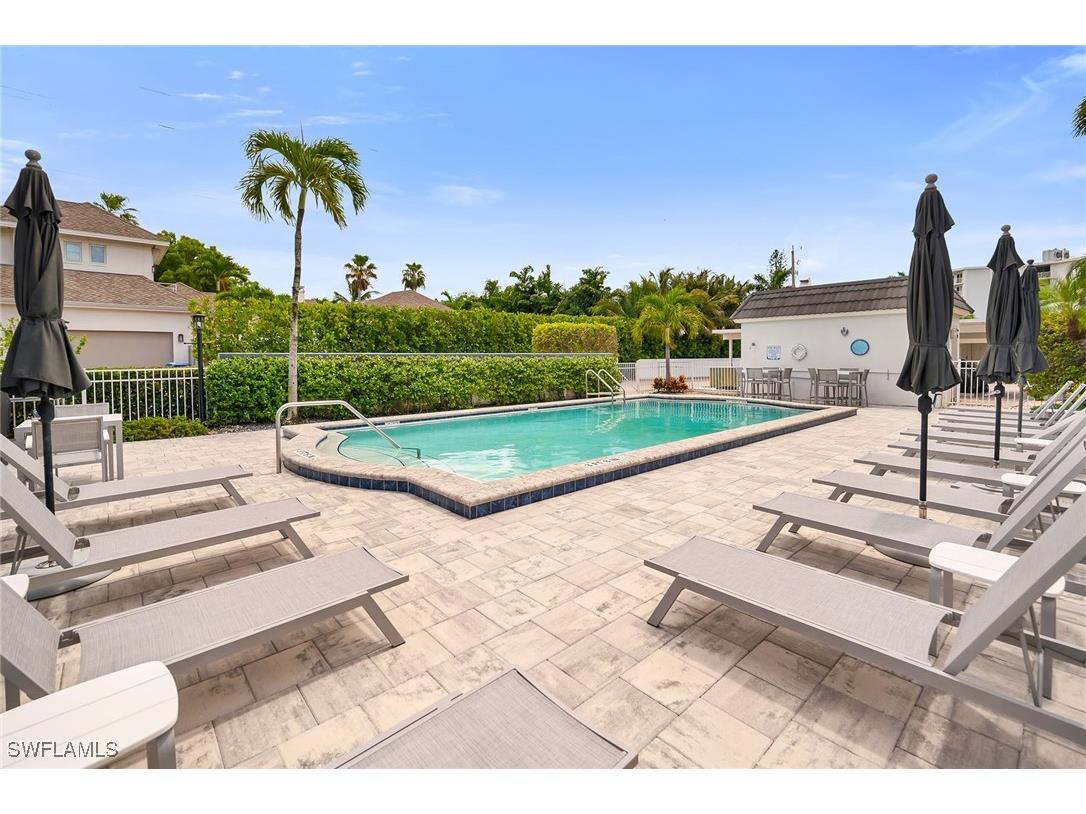 290 Banyan Boulevard #290 Naples FL 34102 225059300 image35