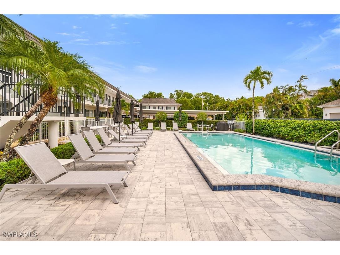 290 Banyan Boulevard #290 Naples FL 34102 225059300 image36