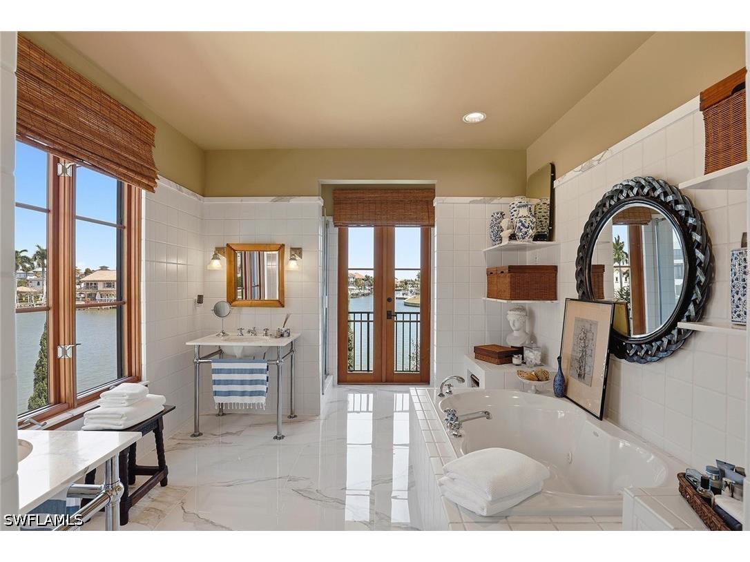 290 Channel Drive Naples FL 34108 226003255 image32
