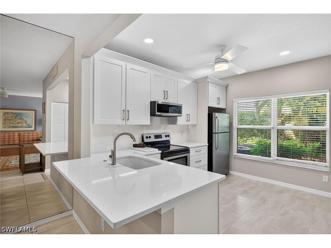 290 Emerald Bay Circle #L7 Naples FL 34110 226014310 image5