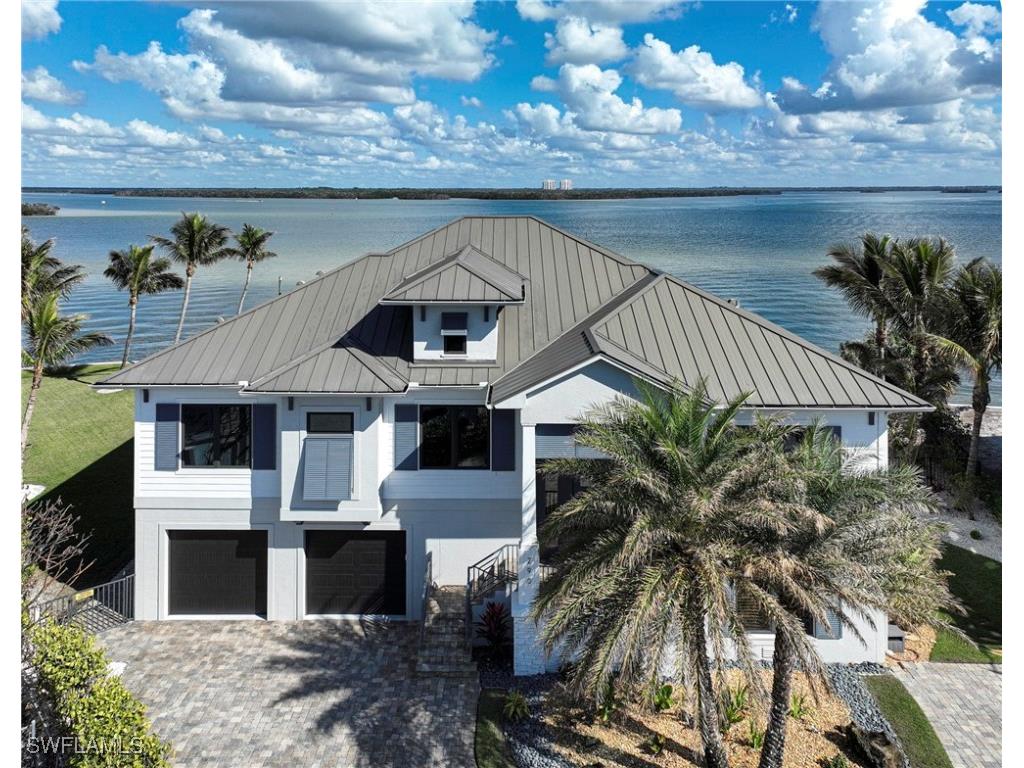 290 Estrellita Drive Fort Myers Beach FL 33931 224103643 image1