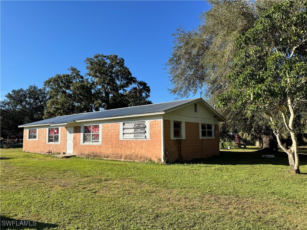  Labelle FL 33935 224095751 image1