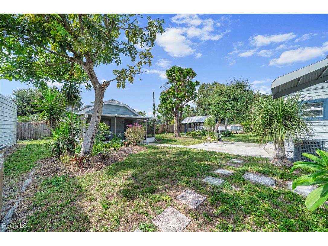 290 Granada Boulevard Fort Myers FL 33905 2025019902 image34