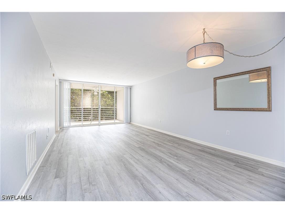 290 Naples Cove Drive #2204 Naples FL 34110 226016231 image4