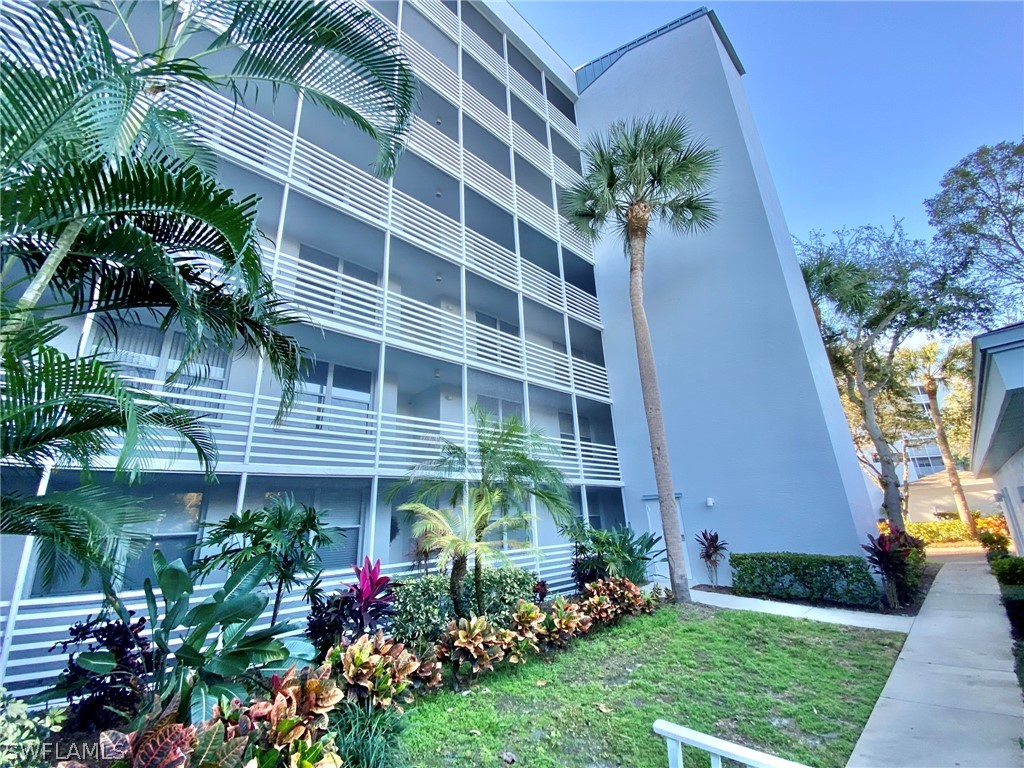 290 Naples Cove Drive #2205 Naples FL 34110 226012578 image1