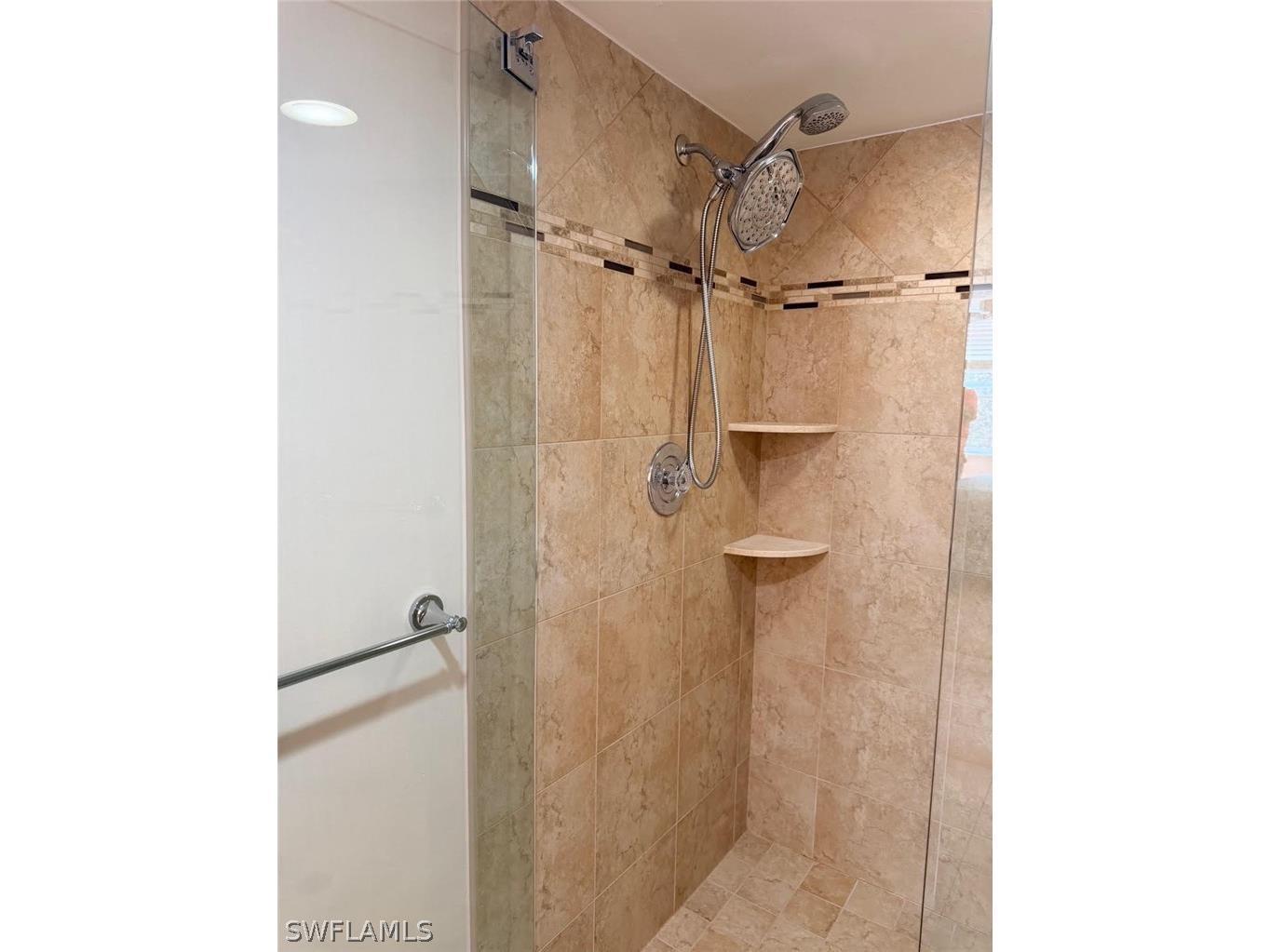 290 Naples Cove Drive #2402 Naples FL 34110 226008360 image22