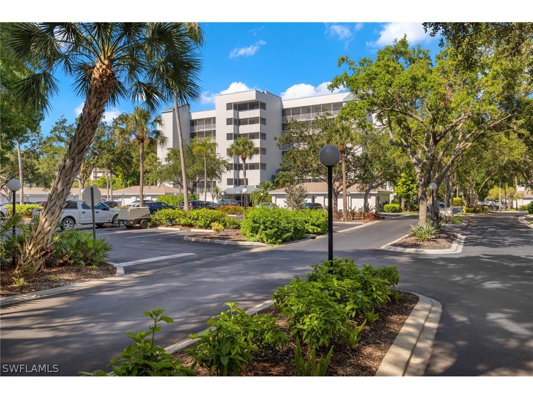 290 Naples Cove Drive #2602 Naples FL 34110 226012248 image2