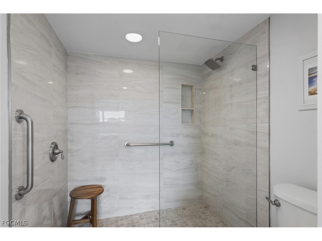 290 Naples Cove Drive #2604 Naples FL 34110 2026006730 image14