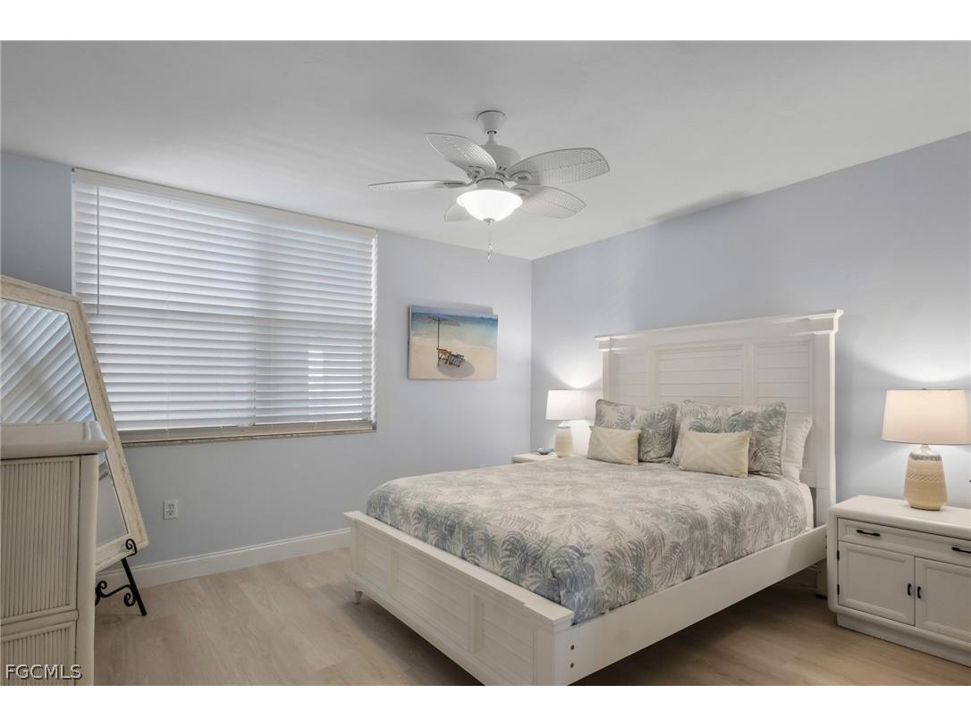 290 Naples Cove Drive #2604 Naples FL 34110 2026006730 image15