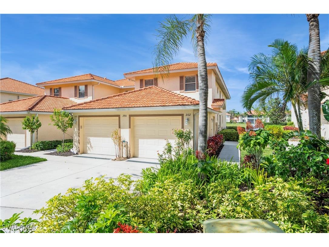 290 Robin Hood Circle #202 Naples FL 34104 225076079 image1