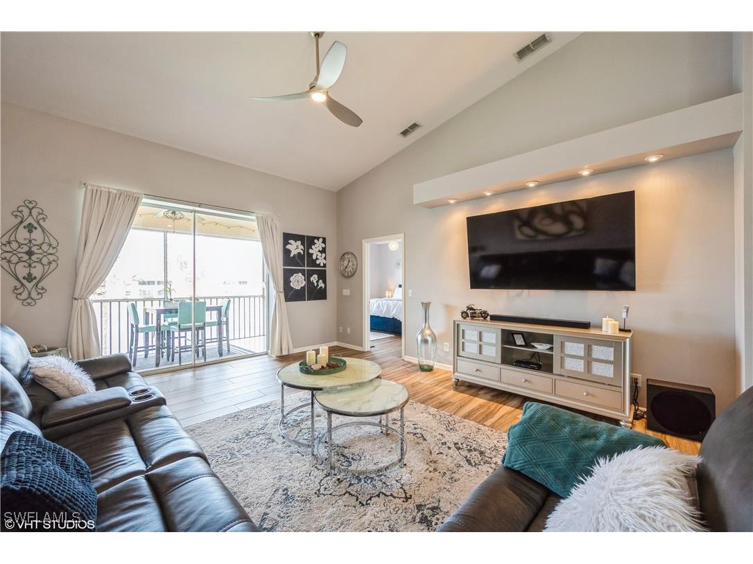 290 Robin Hood Circle #202 Naples FL 34104 225076079 image10