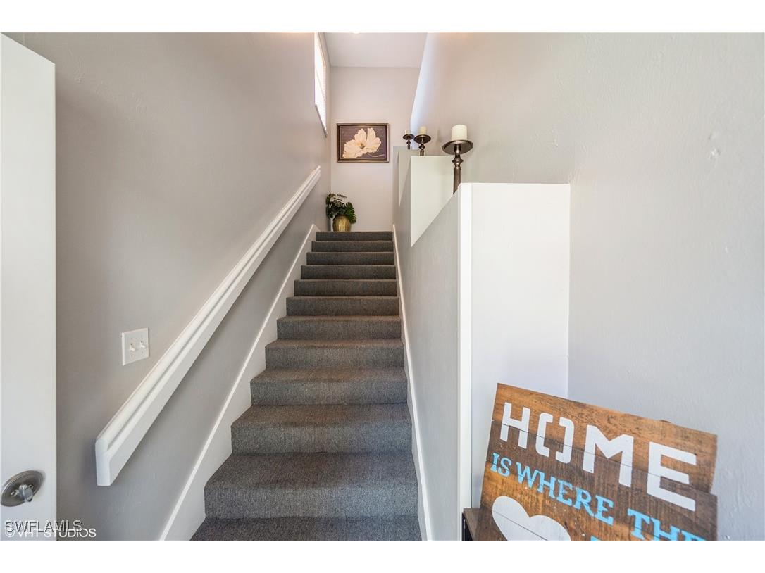 290 Robin Hood Circle #202 Naples FL 34104 225076079 image38