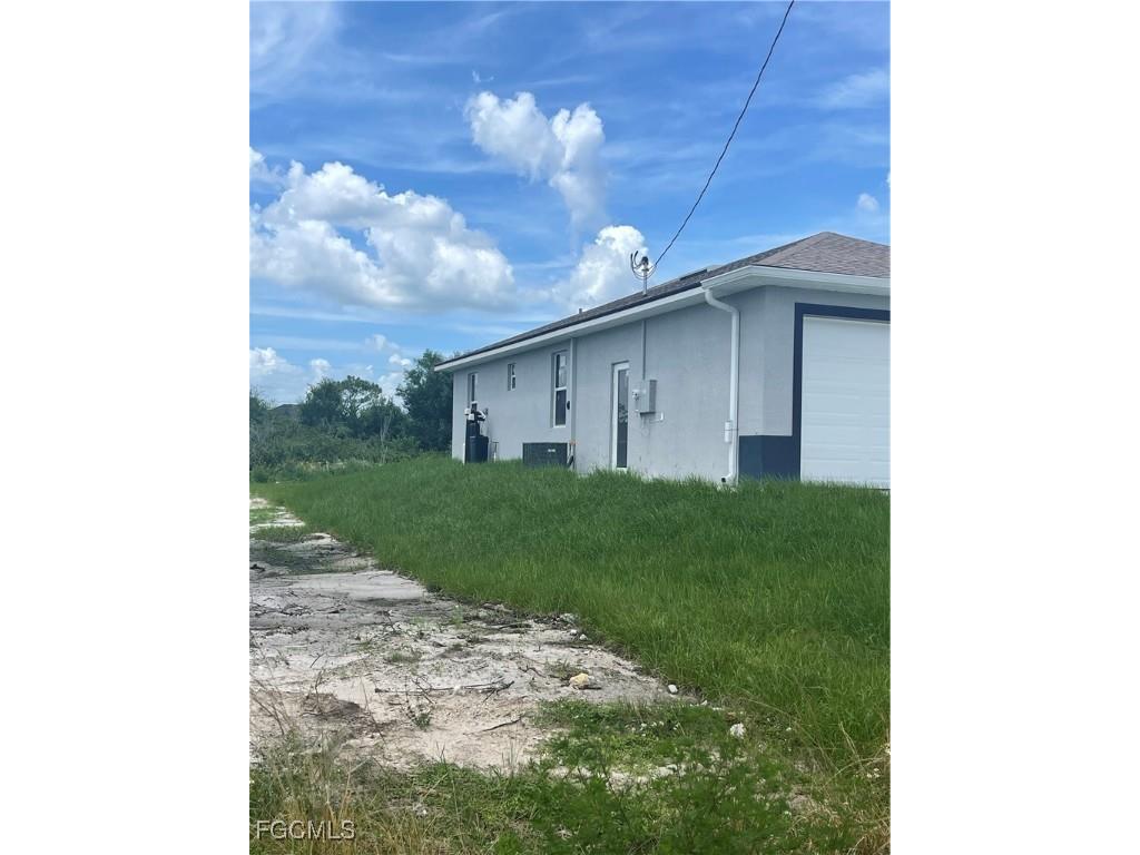 2900 21st Street W Lehigh Acres FL 33971 2025003209 image2