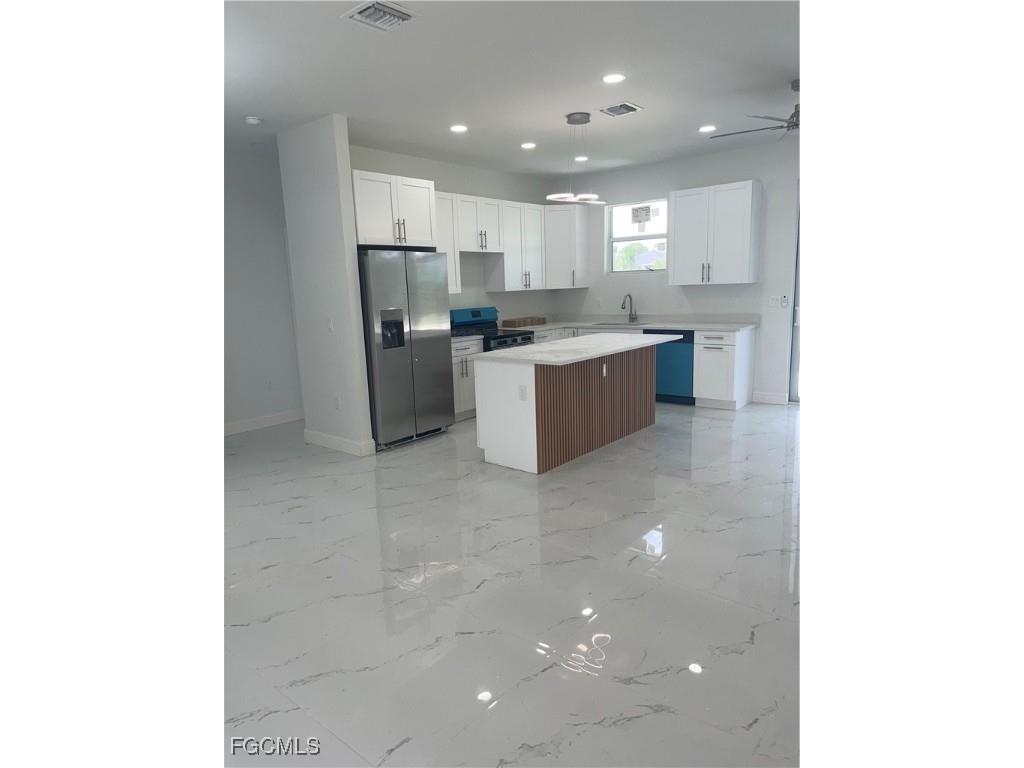 2900 21st Street W Lehigh Acres FL 33971 2025003209 image6