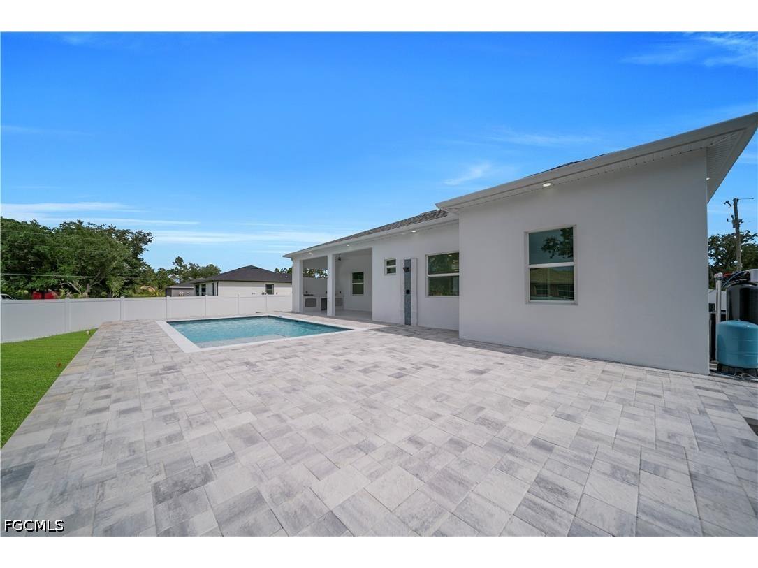 2900 41st Street SW Lehigh Acres FL 33976 2026021840 image8