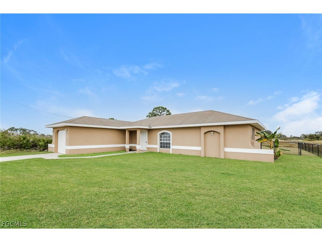 2900 73rd Street W Lehigh Acres FL 33971 2026009121 image2