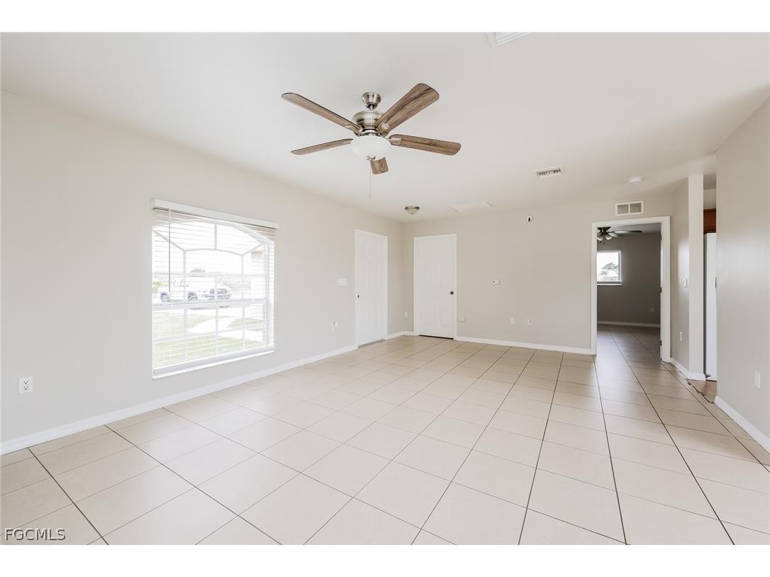 2900 73rd Street W Lehigh Acres FL 33971 2026009121 image4