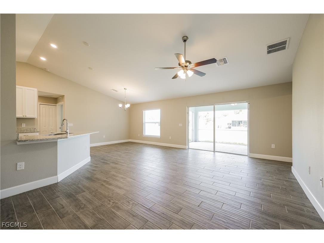 2900 7th Street W Lehigh Acres FL 33971 2026006686 image3