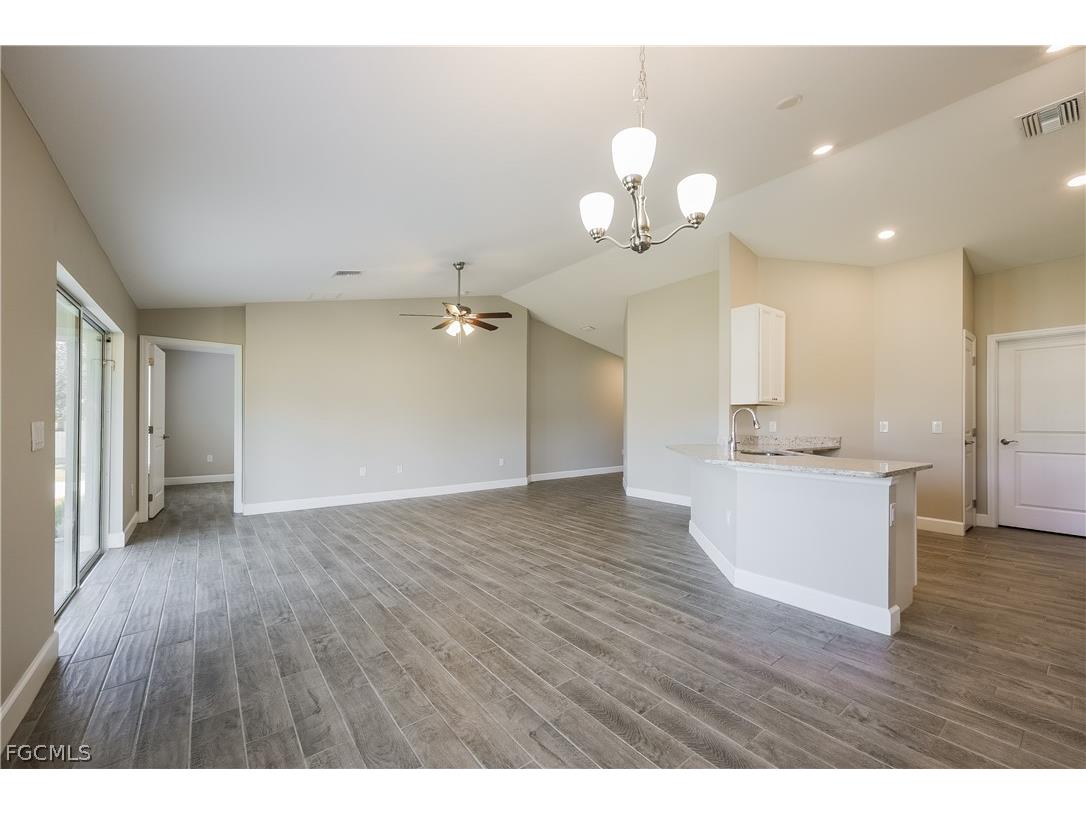 2900 7th Street W Lehigh Acres FL 33971 2026006686 image4