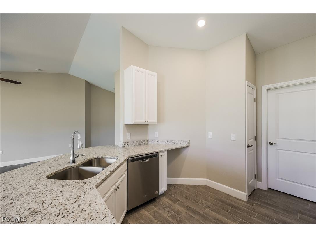 2900 7th Street W Lehigh Acres FL 33971 2026006686 image6