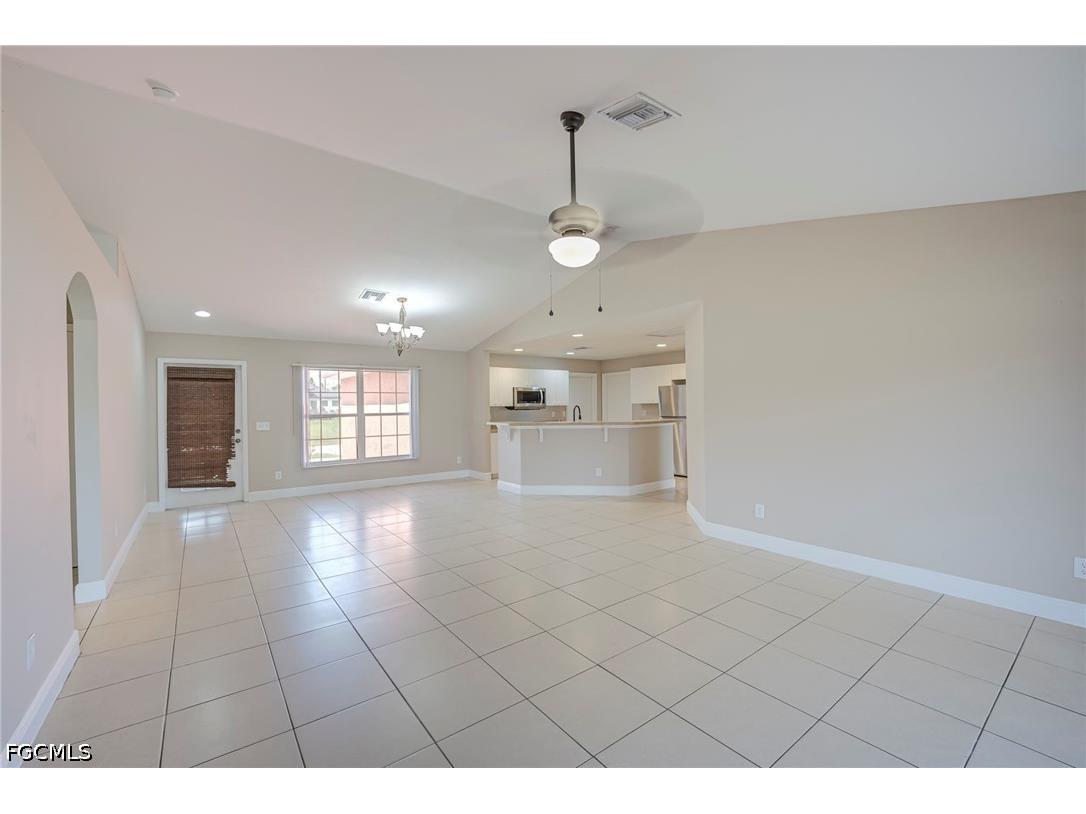 2900 8th Street SW Lehigh Acres FL 33976 2026026119 image4