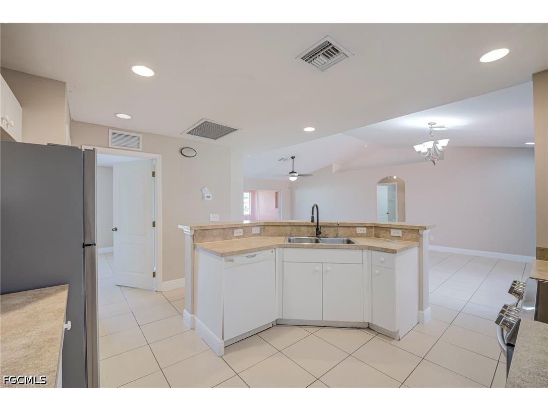 2900 8th Street SW Lehigh Acres FL 33976 2026026119 image9