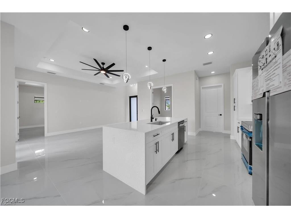 2900 Bruce Avenue S Lehigh Acres FL 33976 2025022054 image18