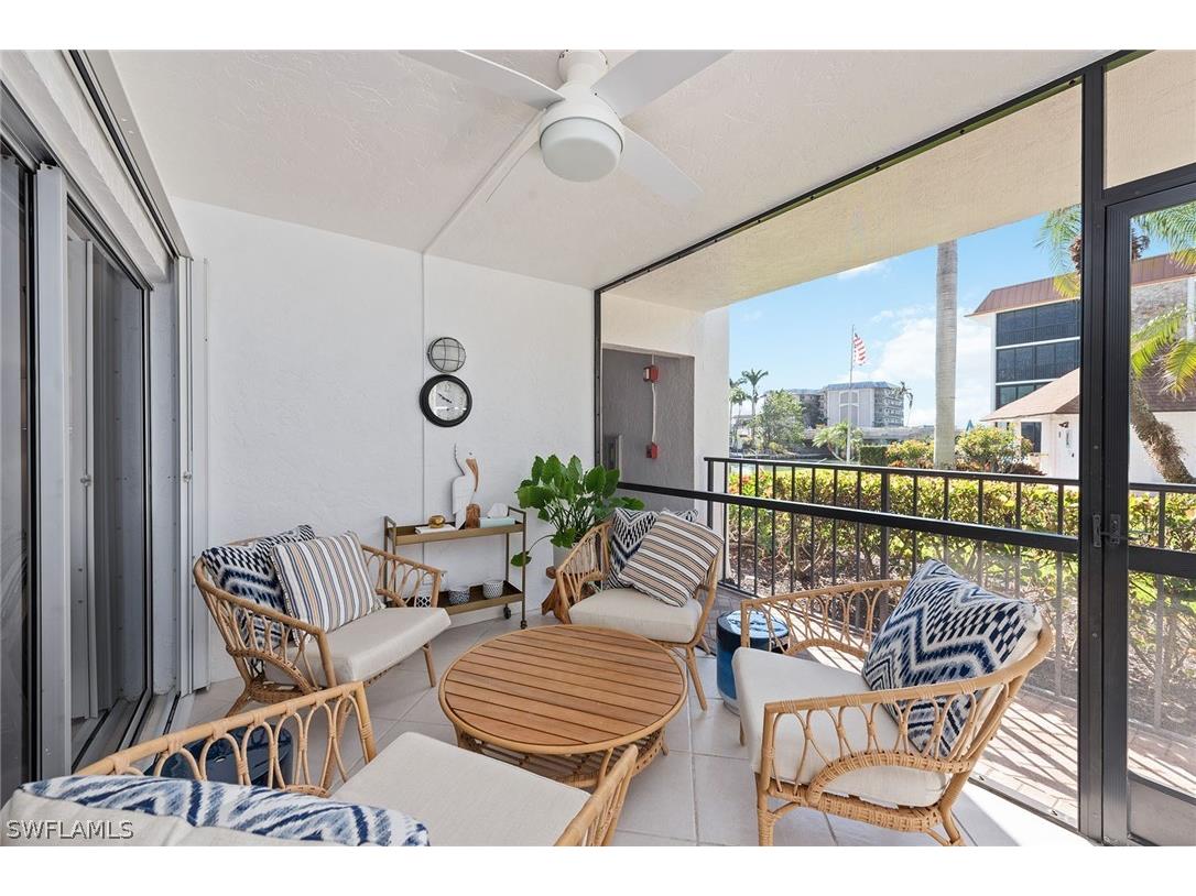 2900 Gulf Shore Boulevard N #102 Naples FL 34103 224031322 image1