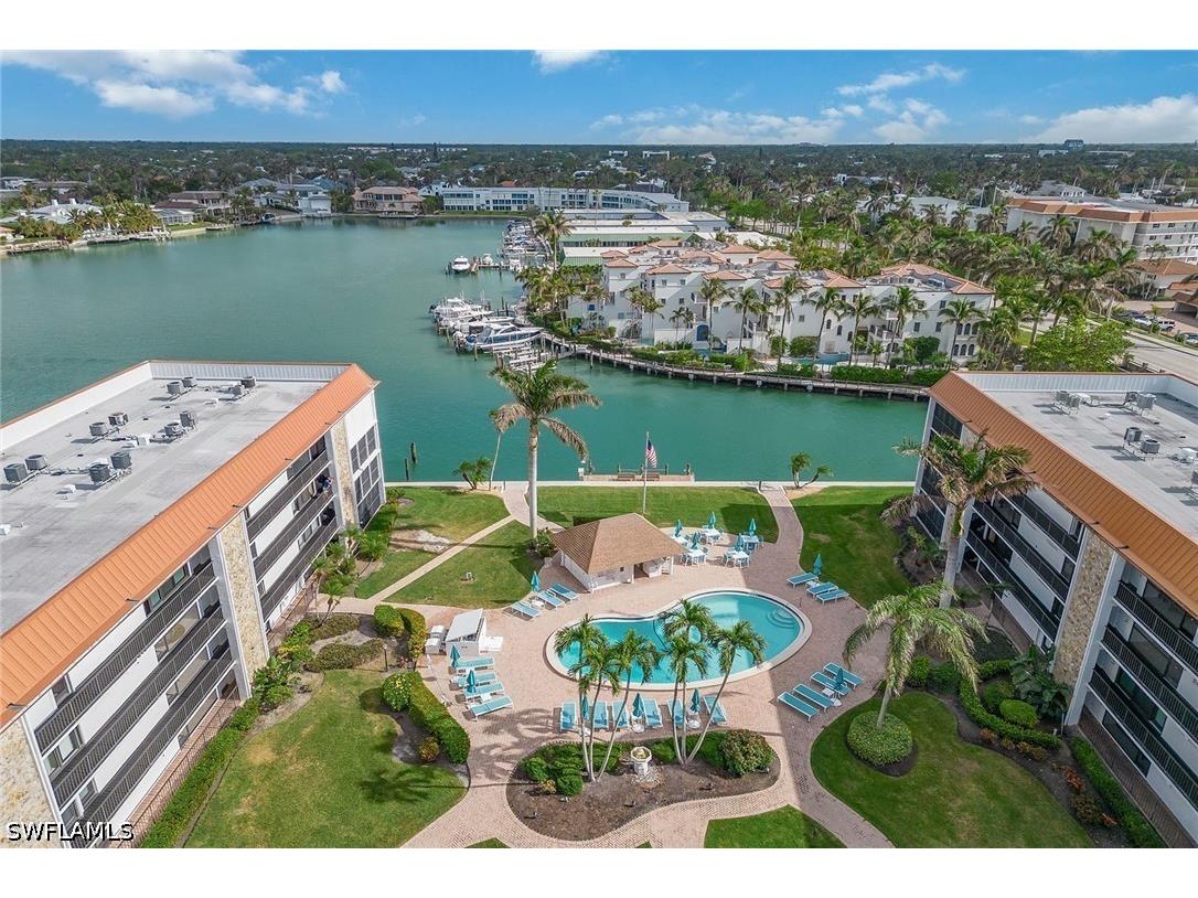2900 Gulf Shore Boulevard N #110 Naples FL 34103 226013136 image20