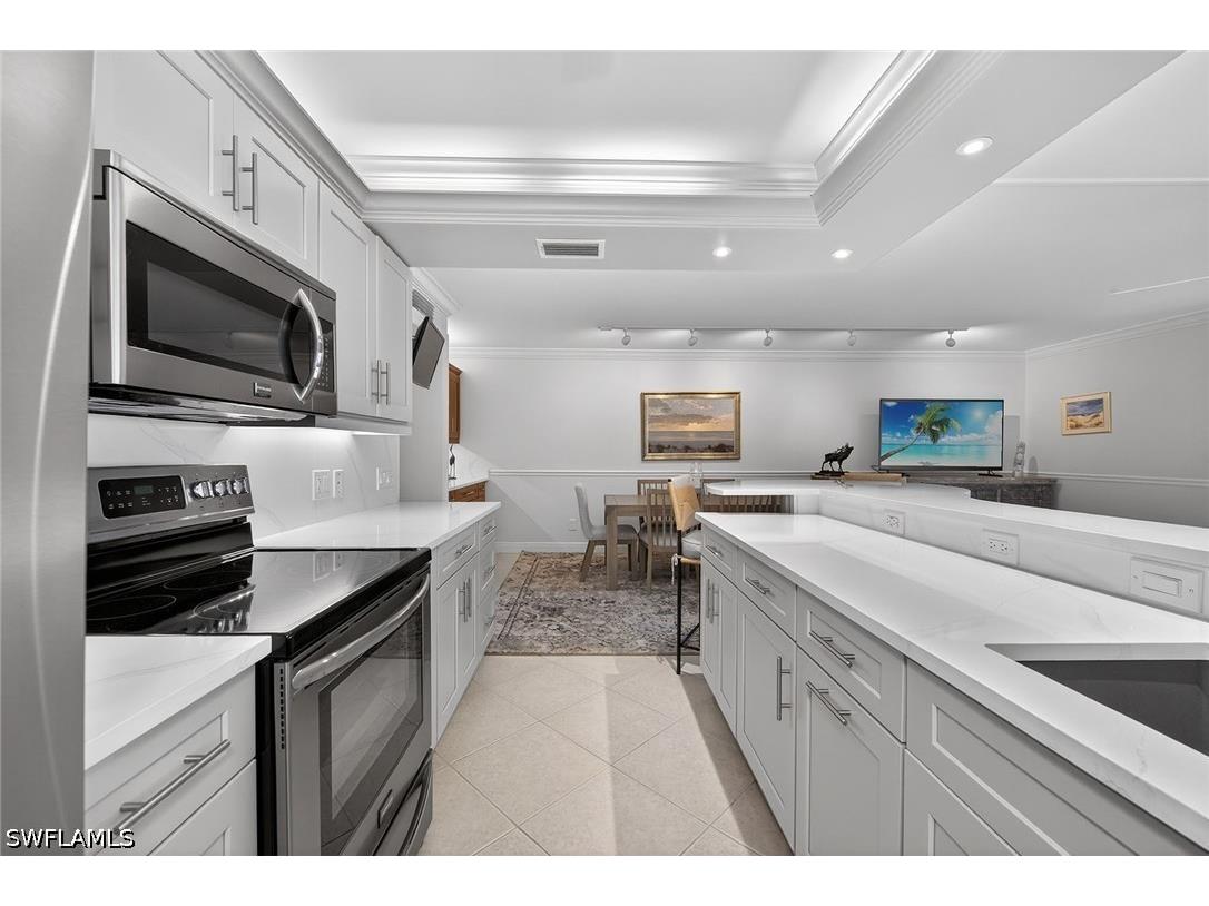 2900 Gulf Shore Boulevard N #110 Naples FL 34103 226013136 image6