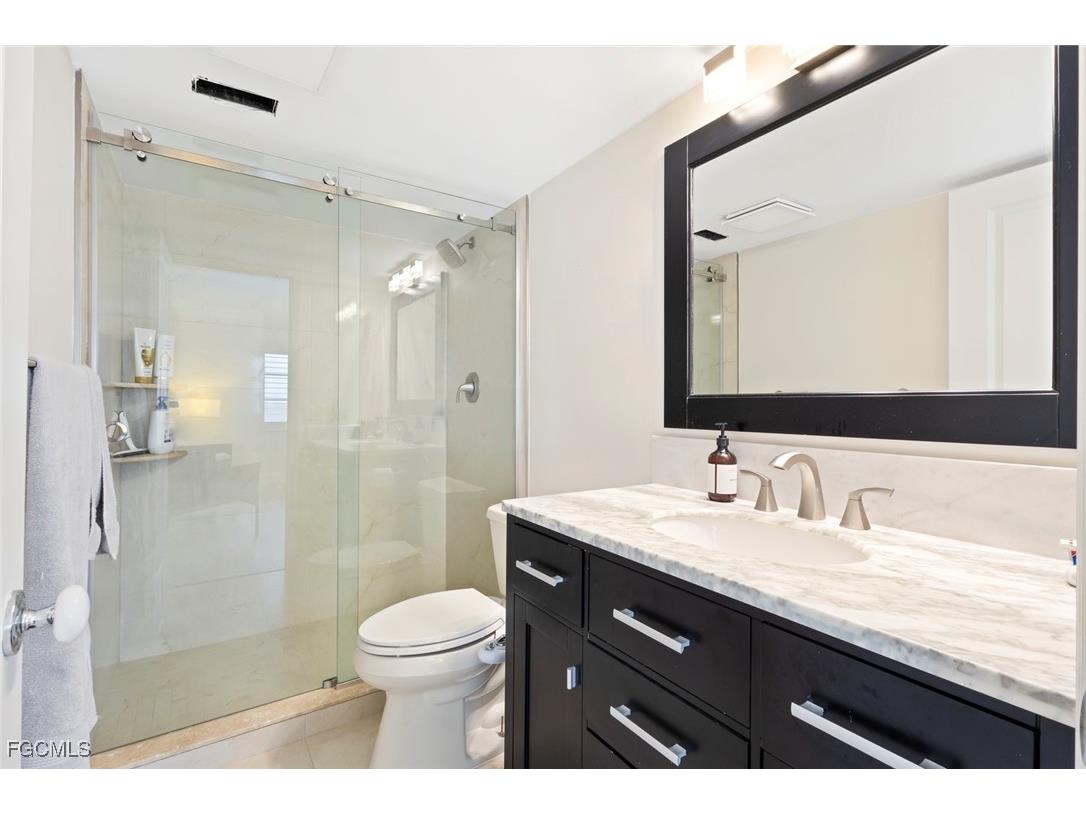 2900 Gulf Shore Boulevard N #111 Naples FL 34103 2025020397 image21