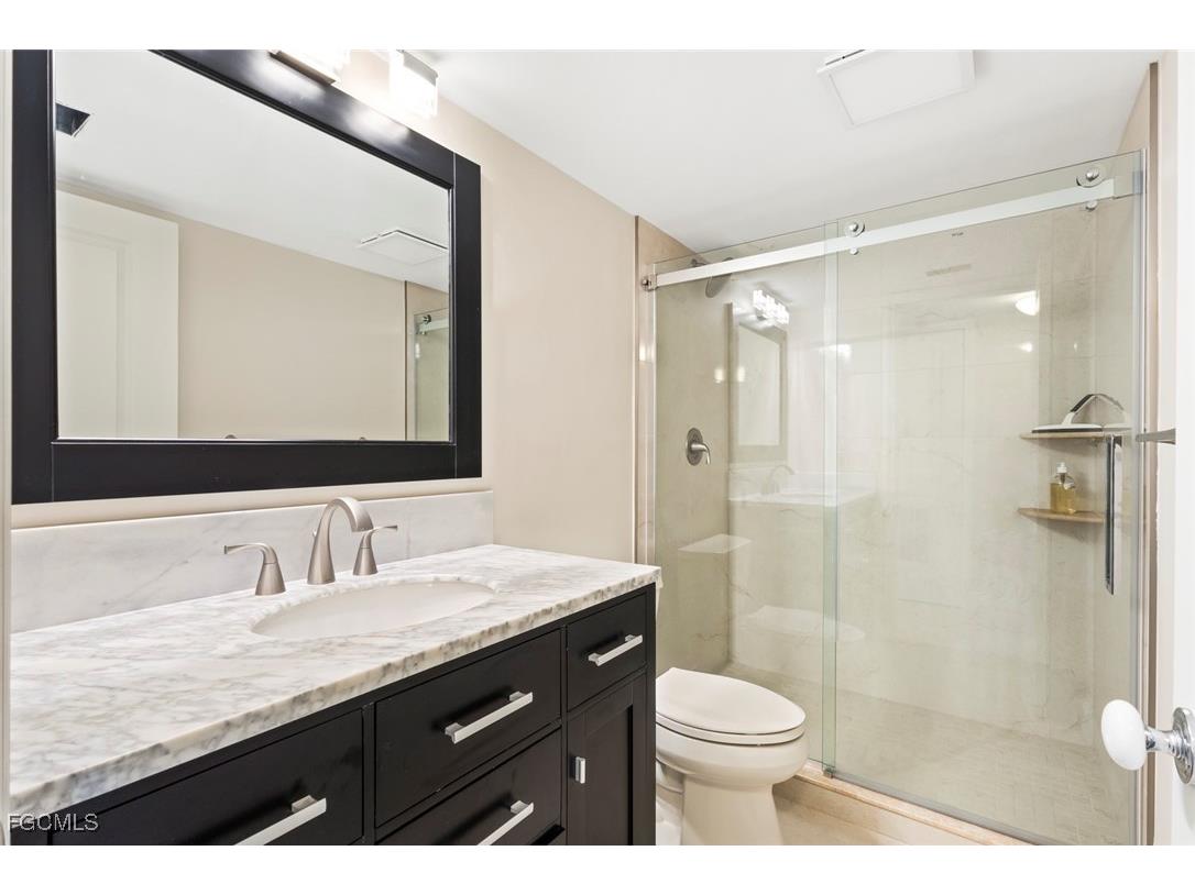 2900 Gulf Shore Boulevard N #111 Naples FL 34103 2025020397 image24