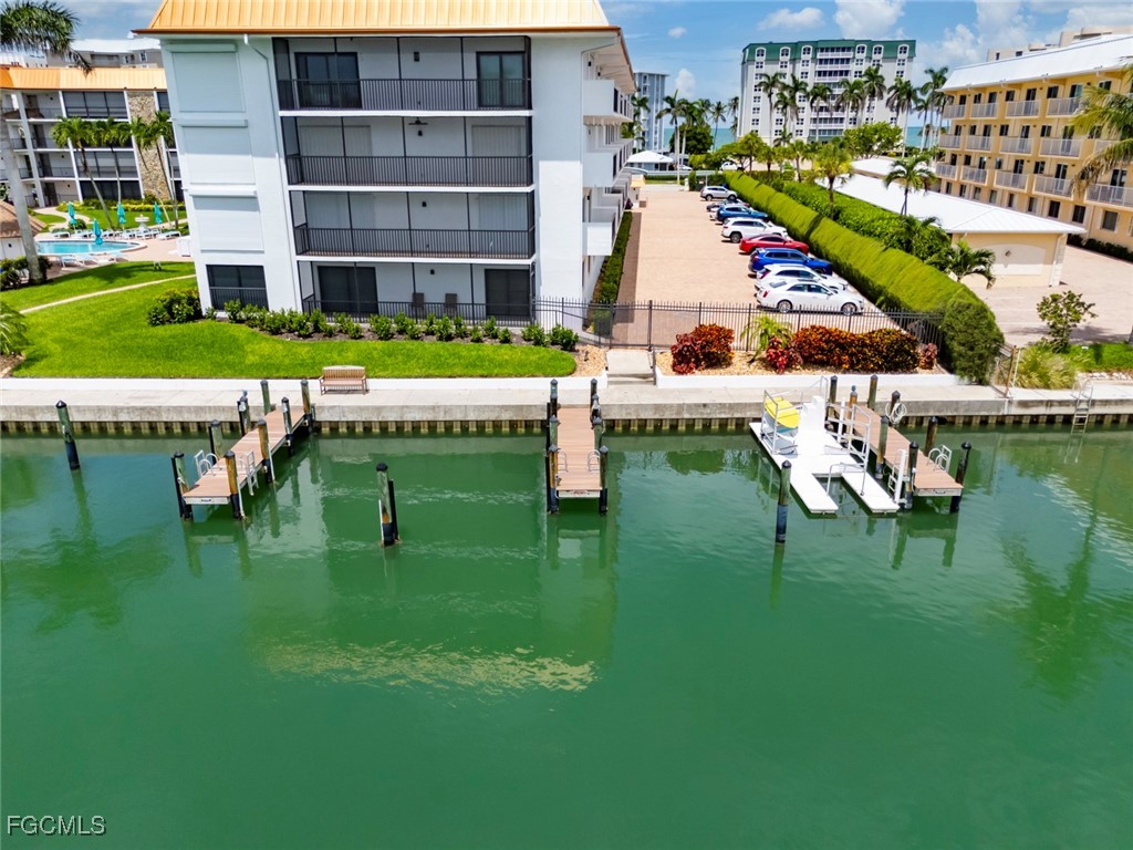 2900 Gulf Shore Boulevard N #111 Naples FL 34103 2025020397 image34