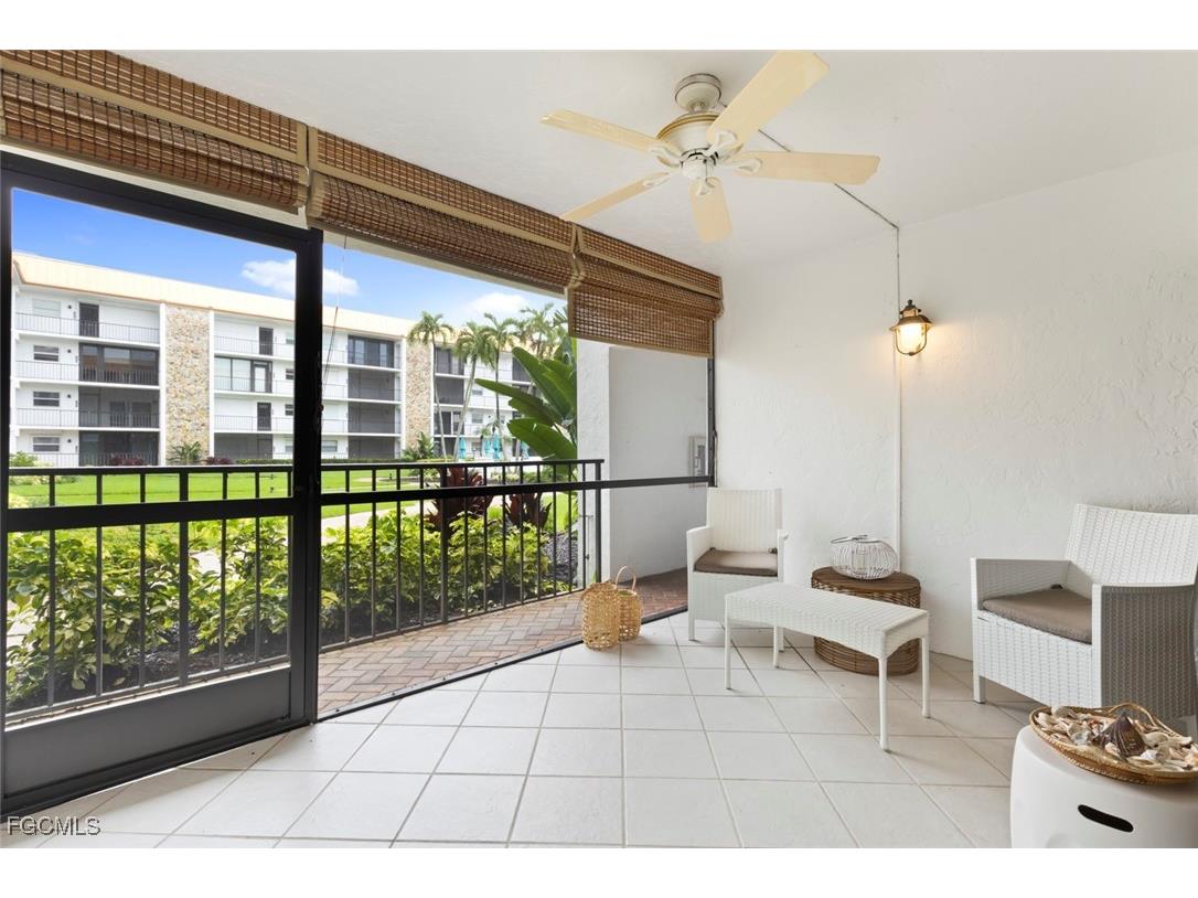 2900 Gulf Shore Boulevard N #111 Naples FL 34103 2025020397 image6