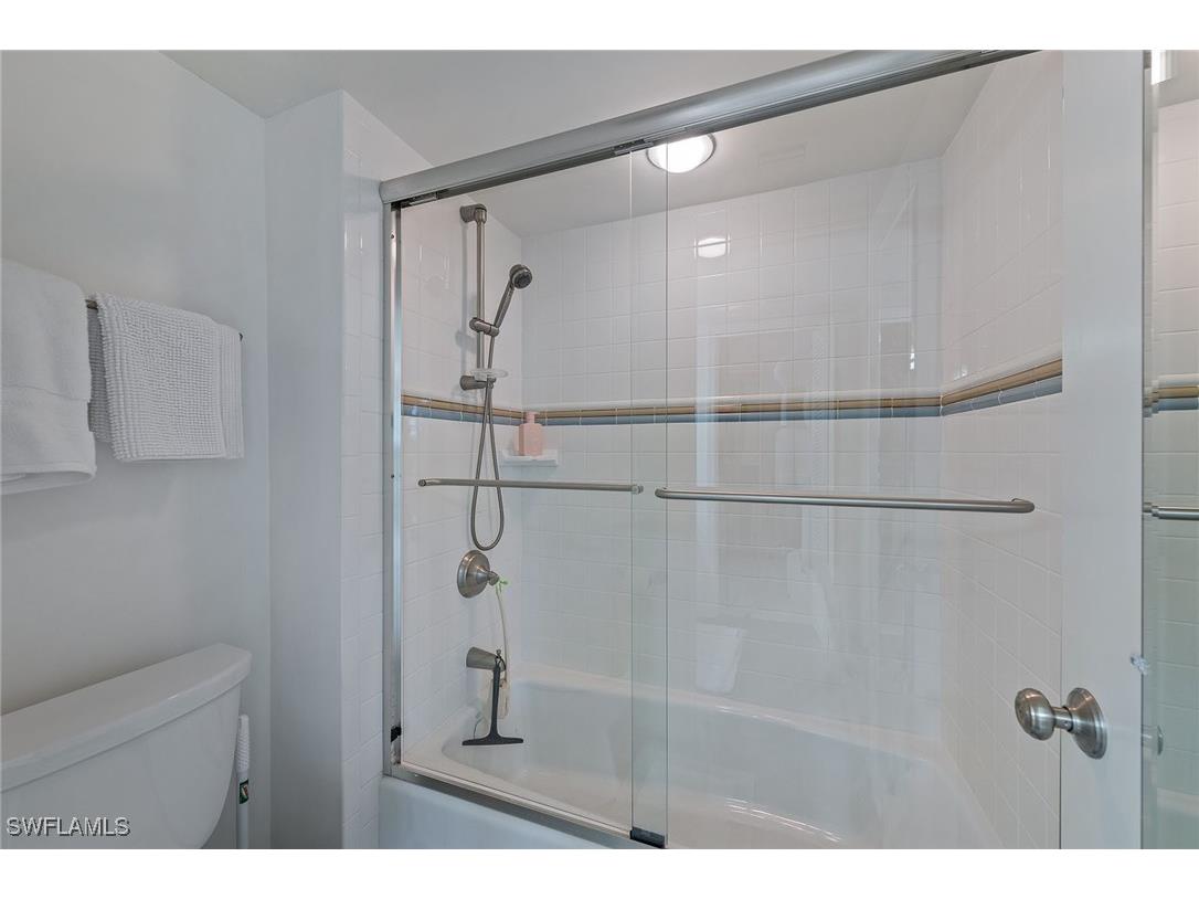 2900 Gulf Shore Boulevard N #310 Naples FL 34103 225060284 image13