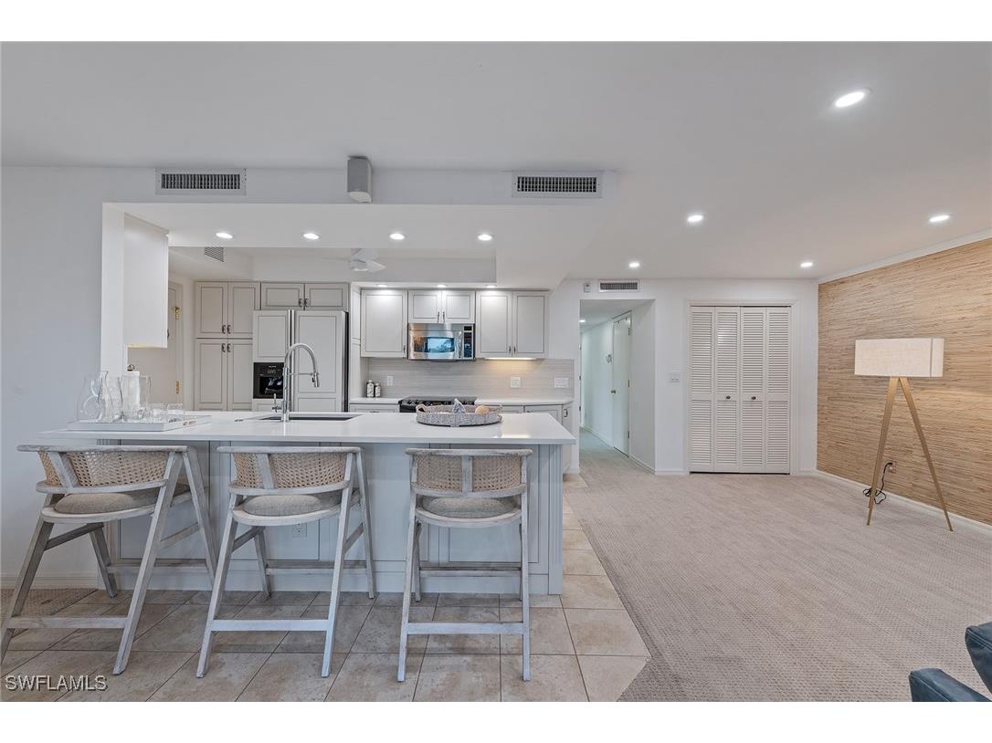 2900 Gulf Shore Boulevard N #310 Naples FL 34103 225060284 image7