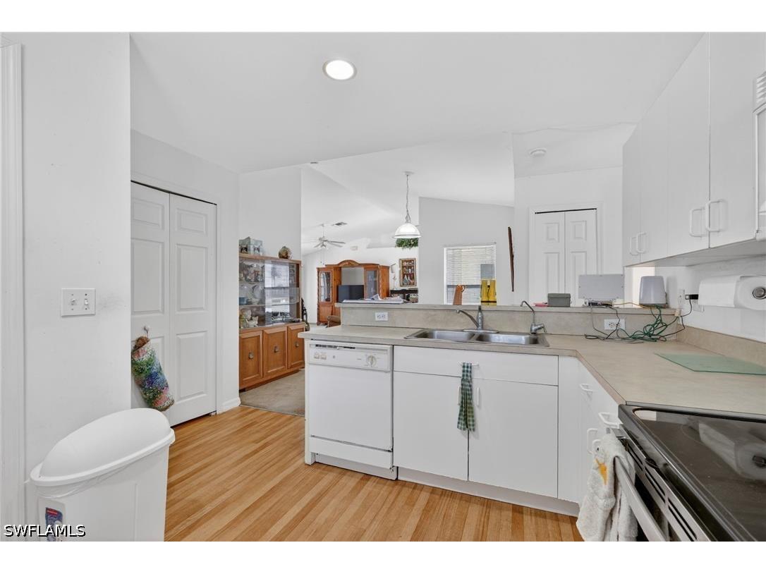 2900 NW 9th Street Cape Coral FL 33993 226017468 image11