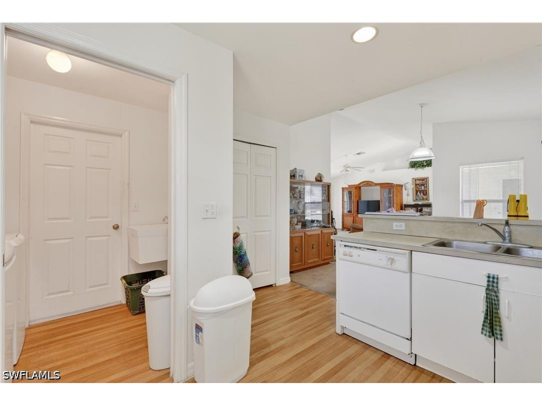 2900 NW 9th Street Cape Coral FL 33993 226017468 image12