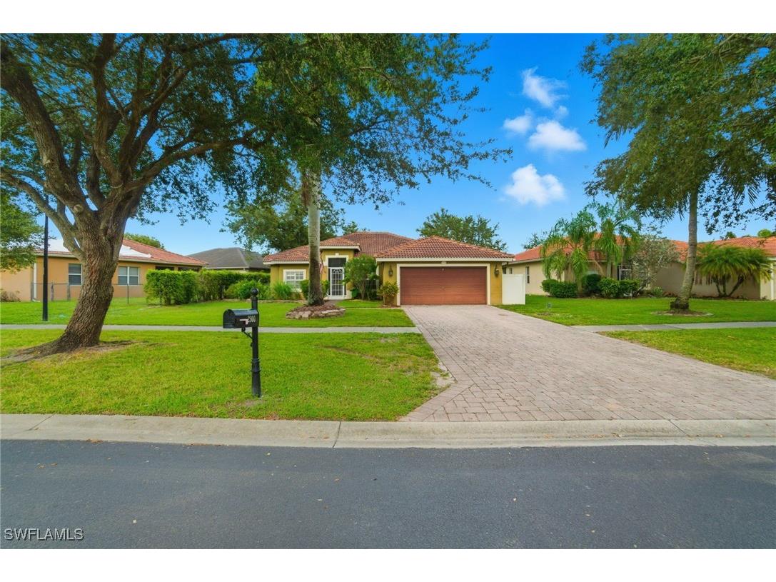2900 Orange Grove Trail Naples FL 34120 225076249 image4