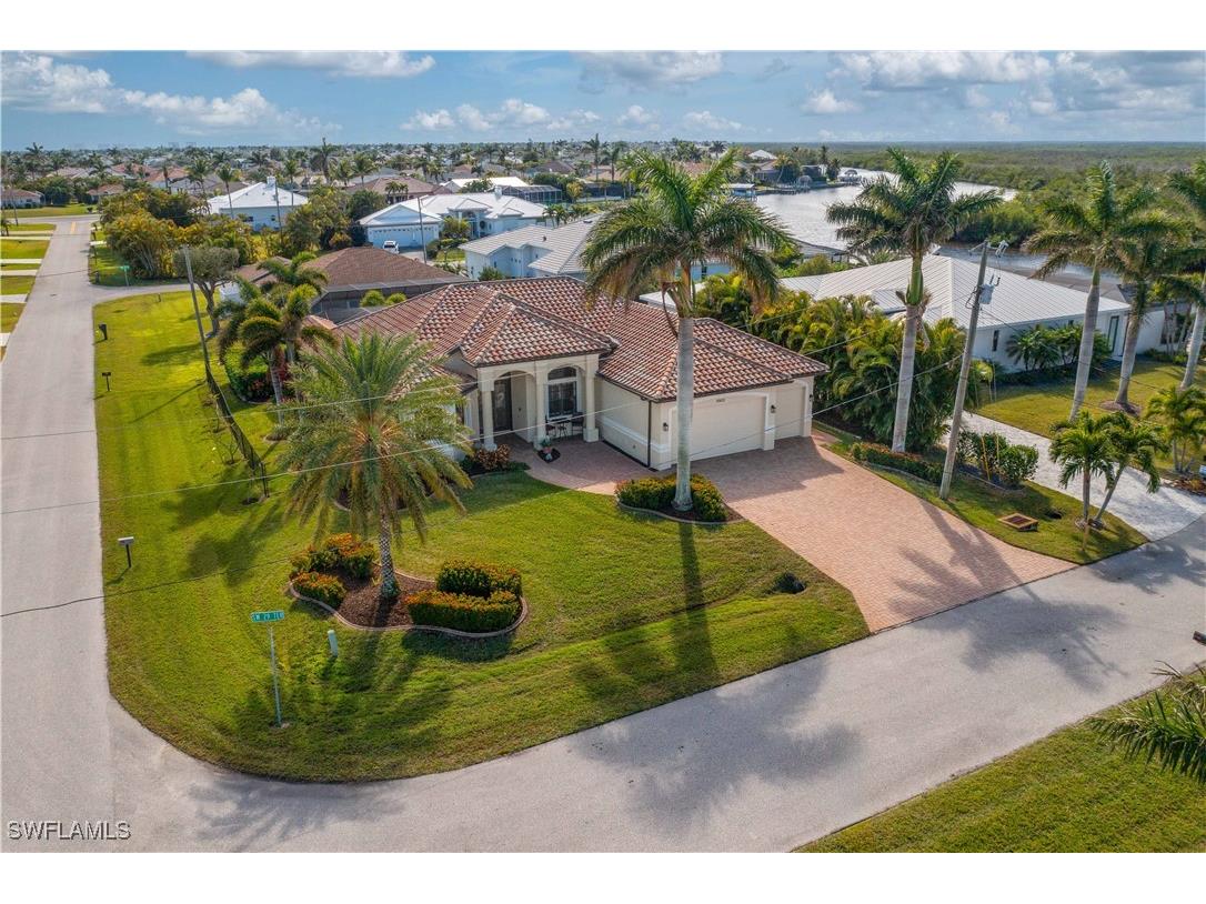 2900 SW 29th Terrace Cape Coral FL 33914 225003061 image1