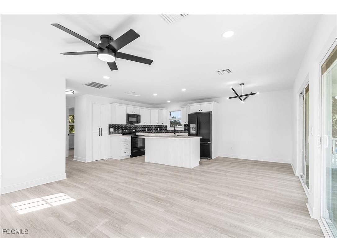 2901 10th Street SW Lehigh Acres FL 33976 2025007895 image16