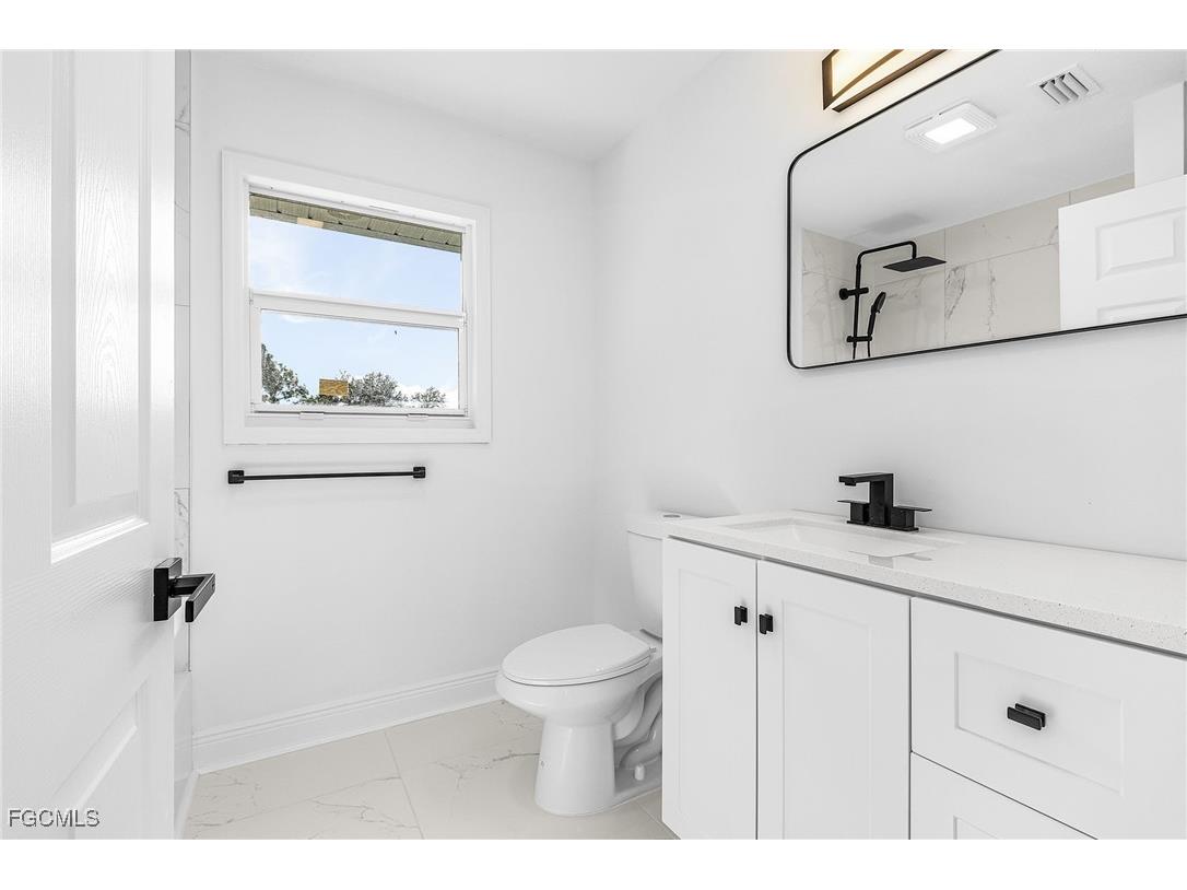 2901 10th Street SW Lehigh Acres FL 33976 2025007895 image7