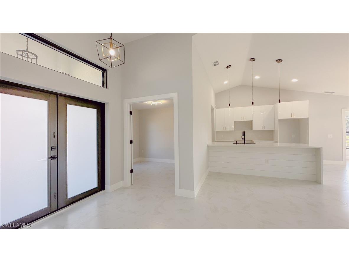 2901 21 Street SW Lehigh Acres FL 33976 223094271 image1