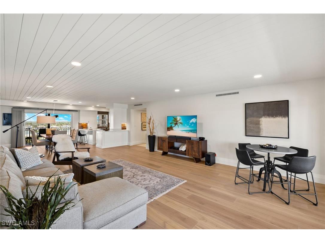 2901 Gulf Shore Boulevard N #803S Naples FL 34103 225078627 image6