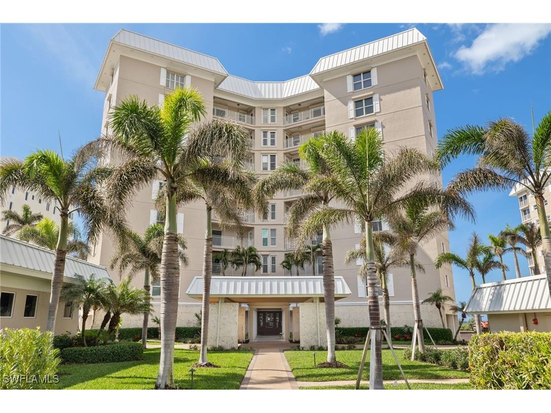 2901 Gulf Shore Boulevard N #701S Naples FL 34103 225083045 image1